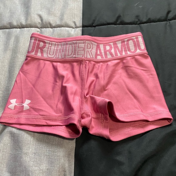 Under Armour Other - 🎁10/$50🎁 Girls pink UA shorts 🩳